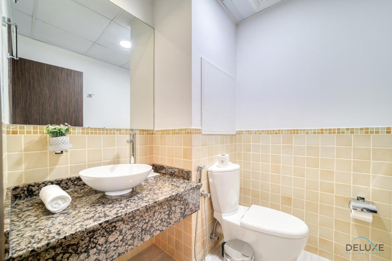 Urbane 2br At Shams 1 Jbr By Deluxe Homes
